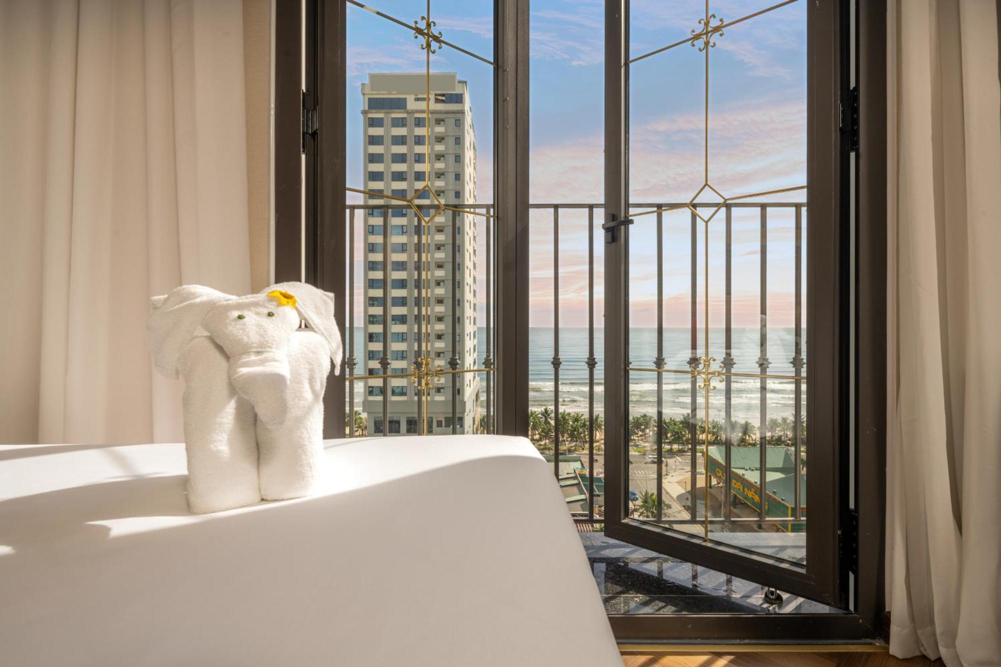 Golden Lotus Luxury Hotel Danang - Complimentary Daily Afternoon Tea Da Nang Exterior foto